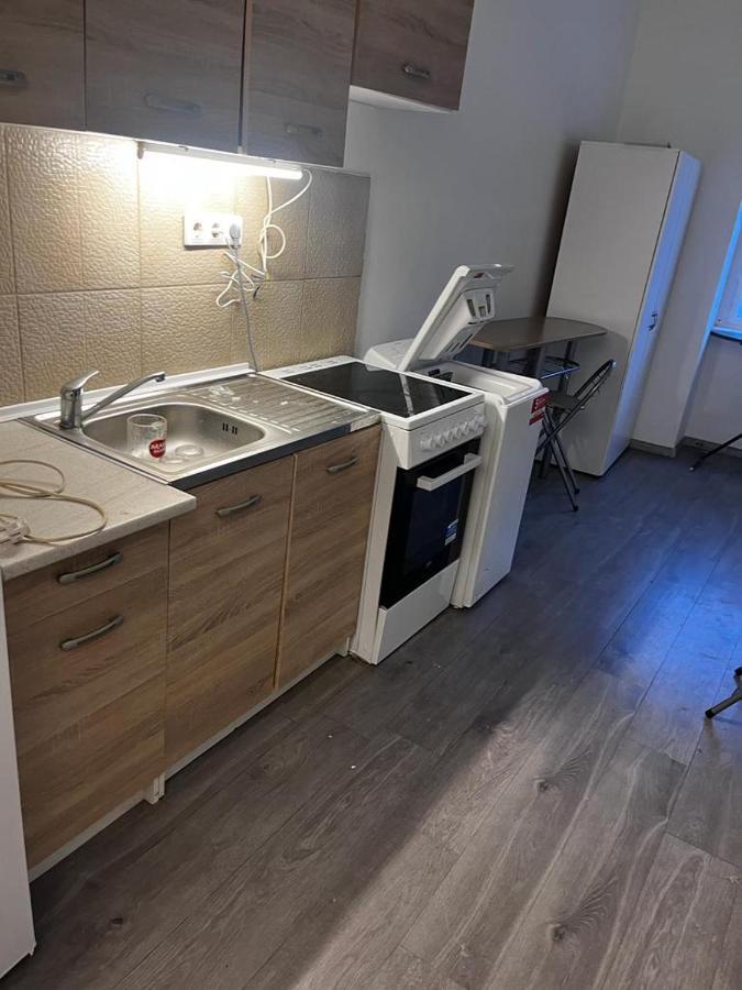 Downtown Fine-Tuned 2 Bedroom + Livingroom Apartment Th.32.1.3 Szombathely Exteriér fotografie
